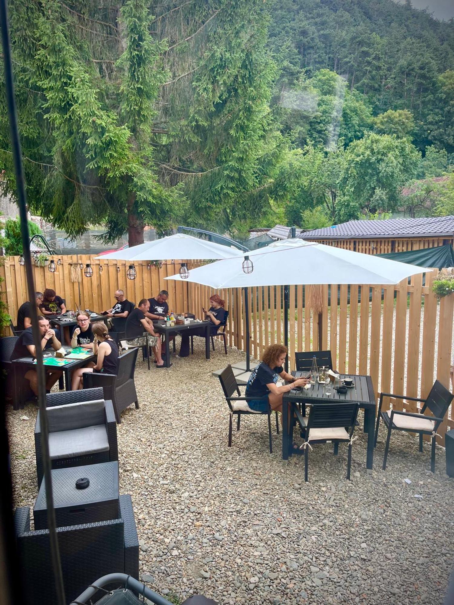 Cetatuia - Ultra-Central Rasnov Stay - Parking And Nature Close To Bran, Dino Parc And More Buitenkant foto